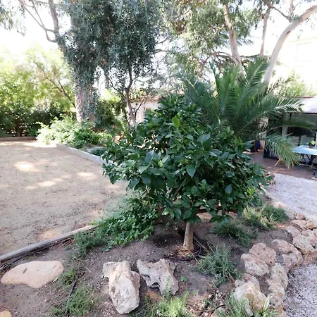 Hébergement de vacances Cannes, Cote D'azur - Ruhiges Gartenhaus Nähe Croisette Cannes